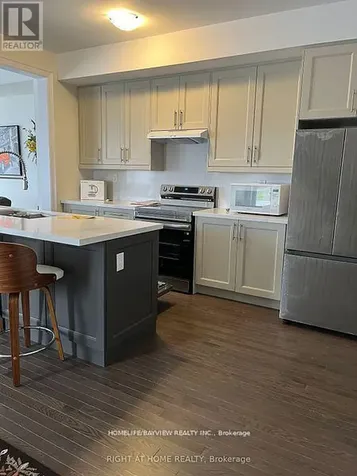 7 Griffith Street West Aurora ON L4G 7B6