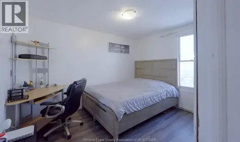 1073 Pierre Avenue Windsor ON N9A 2L1