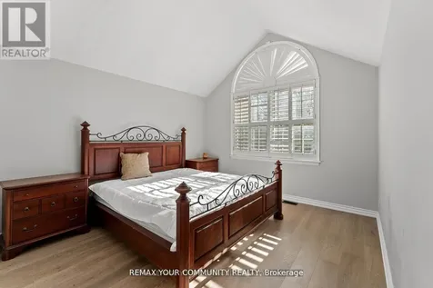 1645 Acorn Lane Pickering ON L1Y 1A7