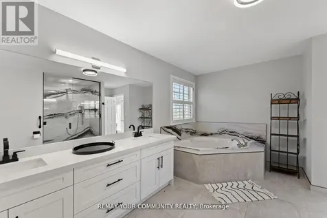 1645 Acorn Lane Pickering ON L1Y 1A7