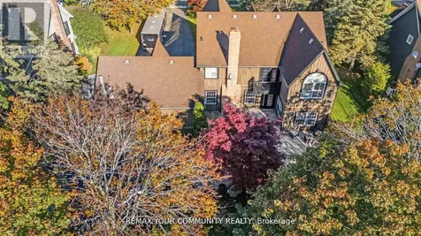 1645 Acorn Lane Pickering ON L1Y 1A7