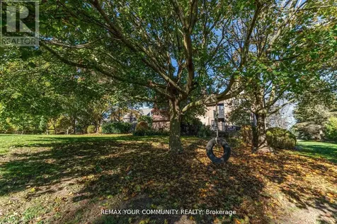 1645 Acorn Lane Pickering ON L1Y 1A7