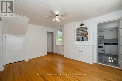 1809 3rd Avenue West Owen Sound ON N4K 4R7