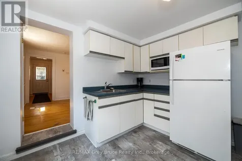 1809 3rd Avenue West Owen Sound ON N4K 4R7