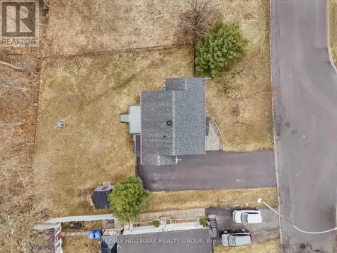 436 Yves Street Clarence-rockland ON K4K 1E9