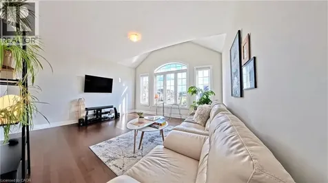 63 Ian Ormston Drive Kitchener ON N2P 2J6