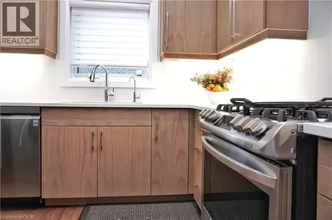 63 Ian Ormston Drive Kitchener ON N2P 2J6