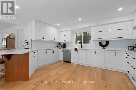 943 Barry Avenue Innisfil ON L0L 1W0
