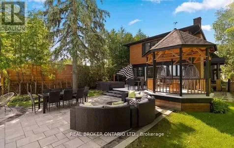 943 Barry Avenue Innisfil ON L0L 1W0