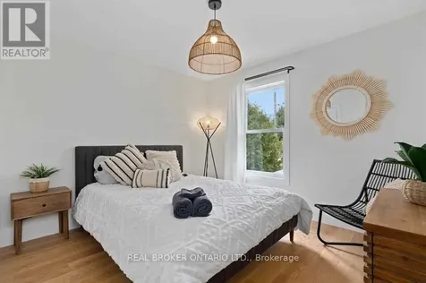 943 Barry Avenue Innisfil ON L0L 1W0