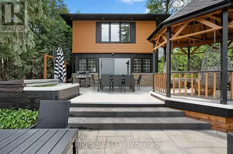 943 Barry Avenue Innisfil ON L0L 1W0