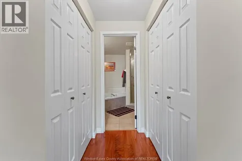 4789 Riverside Drive Windsor ON N8Y 5A2