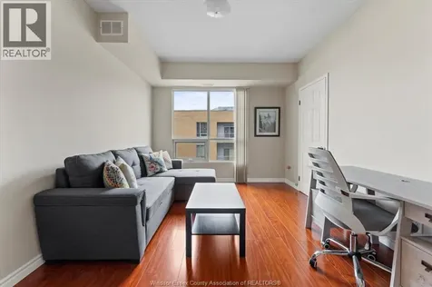 4789 Riverside Drive Windsor ON N8Y 5A2