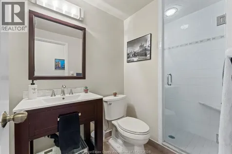4789 Riverside Drive Windsor ON N8Y 5A2
