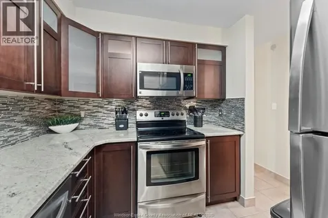 4789 Riverside Drive Windsor ON N8Y 5A2