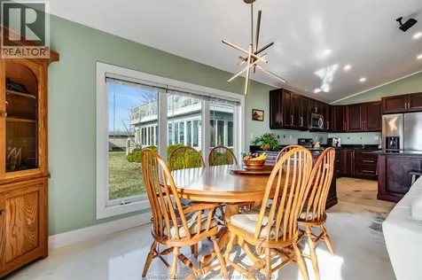 952 Hiawatha Beach Wheatley ON N0P 2P0