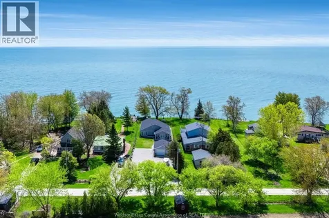 952 Hiawatha Beach Wheatley ON N0P 2P0