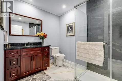 952 Hiawatha Beach Wheatley ON N0P 2P0