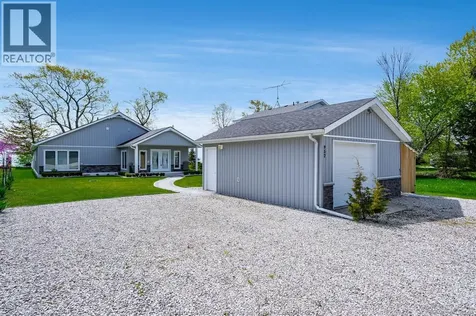 952 Hiawatha Beach Wheatley ON N0P 2P0