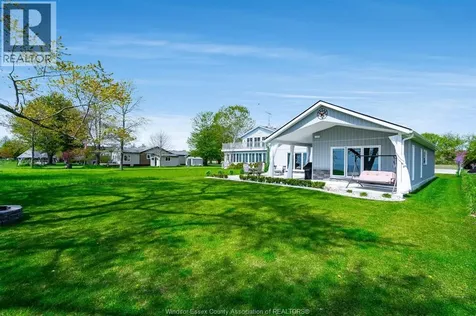 952 Hiawatha Beach Wheatley ON N0P 2P0