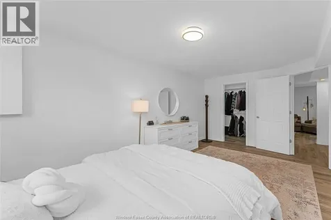 3888 Aristotle Crescent Windsor ON N9G 2N9