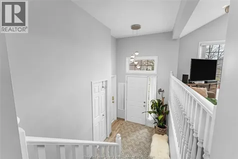 3888 Aristotle Crescent Windsor ON N9G 2N9