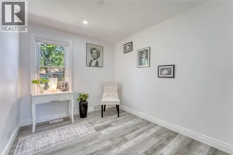 3414 Dominion Avenue Windsor ON N9E 2N7