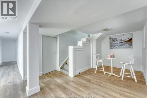 3414 Dominion Avenue Windsor ON N9E 2N7