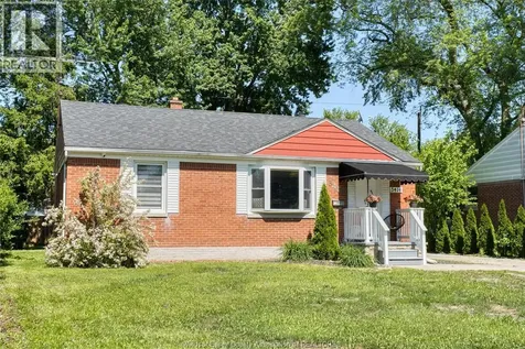 3414 Dominion Avenue Windsor ON N9E 2N7