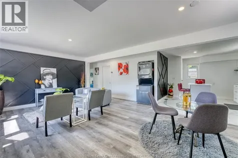 3414 Dominion Avenue Windsor ON N9E 2N7