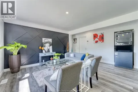 3414 Dominion Avenue Windsor ON N9E 2N7