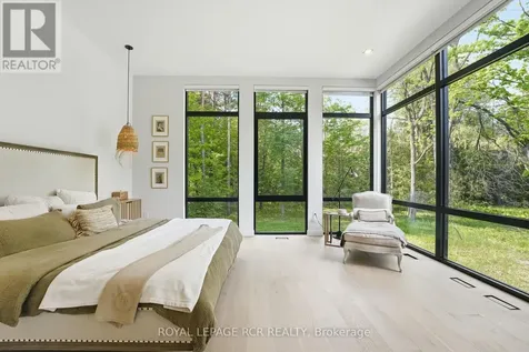 3404 Vivian Road Whitchurch-stouffville ON L4A 2M4