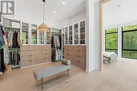 3404 Vivian Road Whitchurch-stouffville ON L4A 2M4
