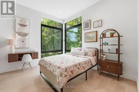 3404 Vivian Road Whitchurch-stouffville ON L4A 2M4