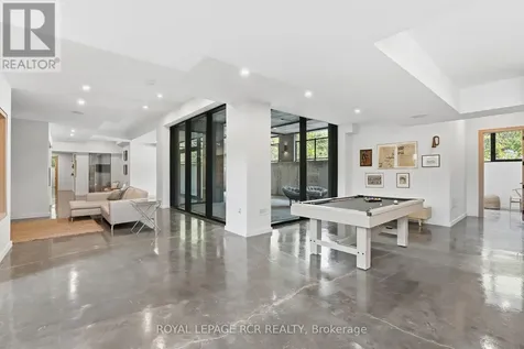 3404 Vivian Road Whitchurch-stouffville ON L4A 2M4