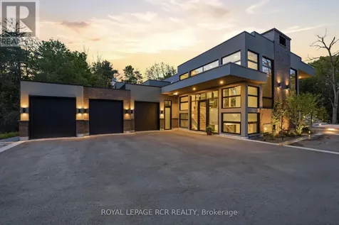 3404 Vivian Road Whitchurch-stouffville ON L4A 2M4