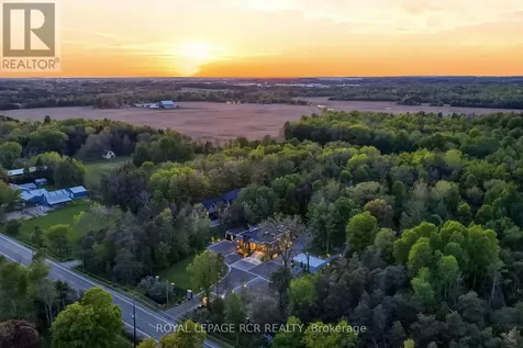 3404 Vivian Road Whitchurch-stouffville ON L4A 2M4