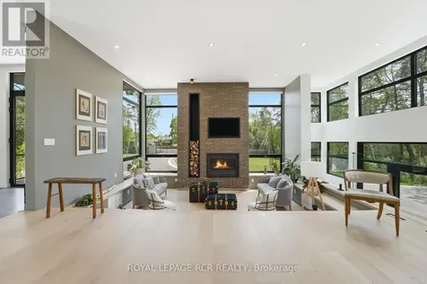 3404 Vivian Road Whitchurch-stouffville ON L4A 2M4
