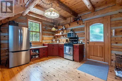 135B Bleski Road Madawaska Valley ON K0J 1B0