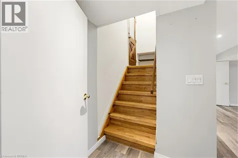 11 Marshall Street Brantford ON N3R 3C8