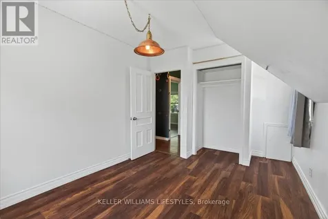 9 Elgin Street Newbury ON N0L 1Z0