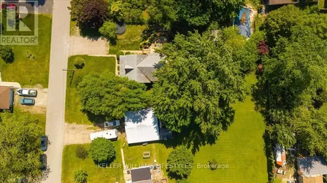9 Elgin Street Newbury ON N0L 1Z0