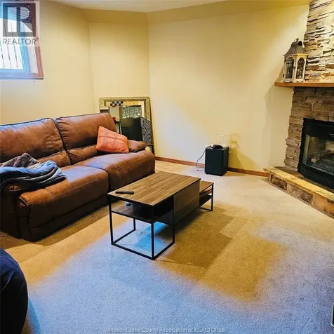 3918 Northway Avenue Windsor ON N9G 2P9