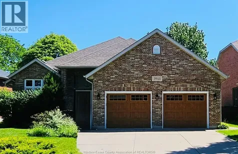 3918 Northway Avenue Windsor ON N9G 2P9