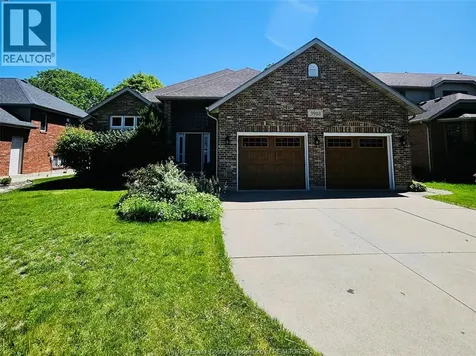3918 Northway Avenue Windsor ON N9G 2P9