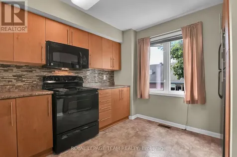 774 Sanibel Private Ottawa ON K2H 0A8