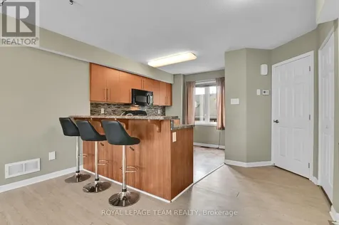 774 Sanibel Private Ottawa ON K2H 0A8