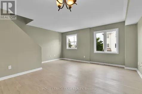 774 Sanibel Private Ottawa ON K2H 0A8