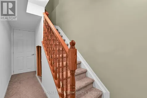 774 Sanibel Private Ottawa ON K2H 0A8