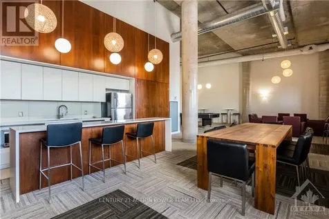 354 Gladstone Avenue Ottawa ON K2P 0R4